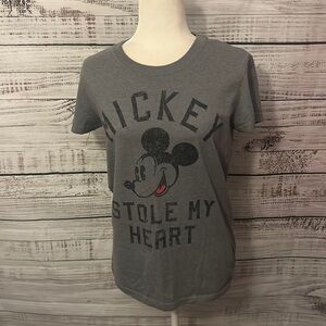 Women gray Disney Mickey stole my heart shirt size small